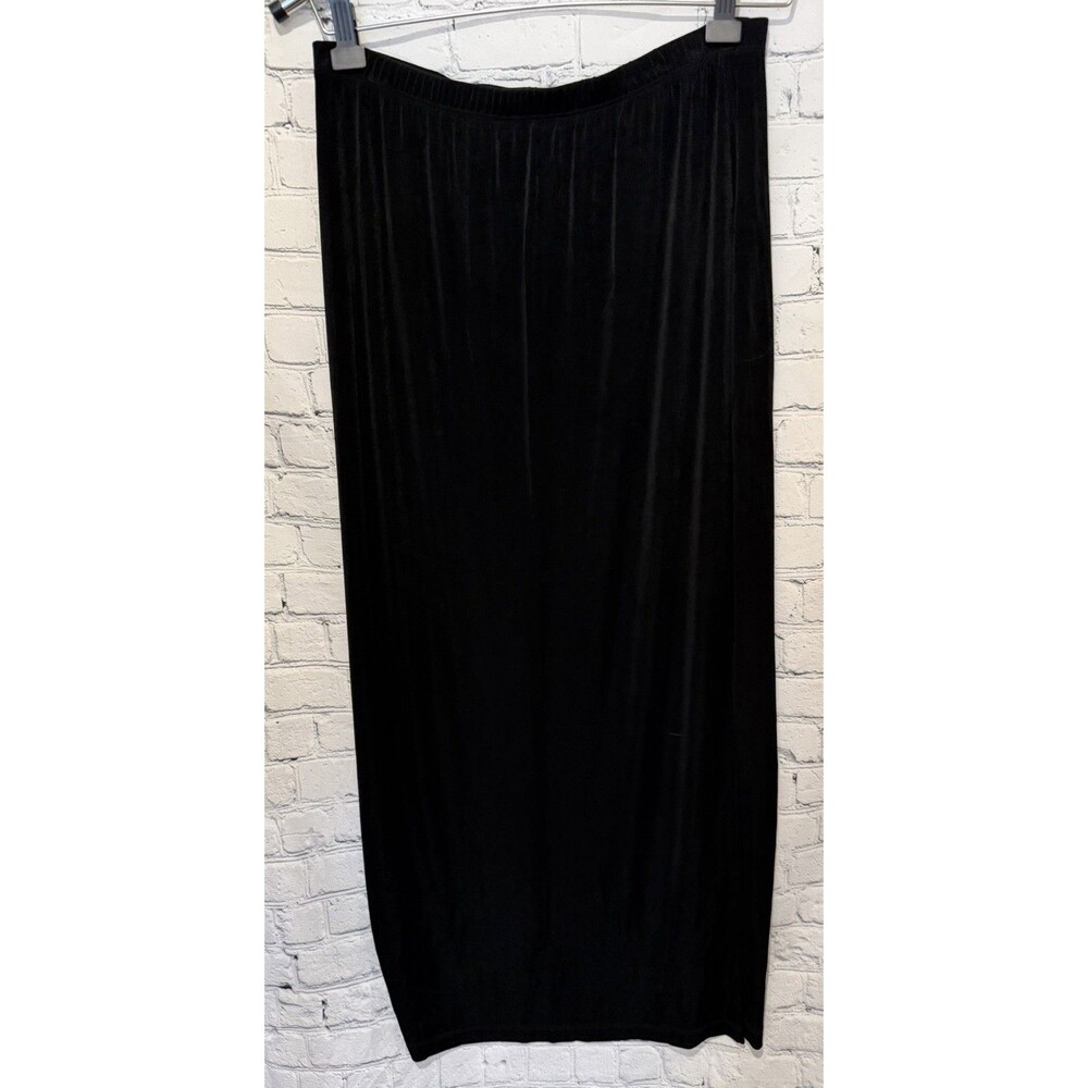 Chicos traveler's black slinky elastic waist Maxi Pull on skirt Size 2/large
